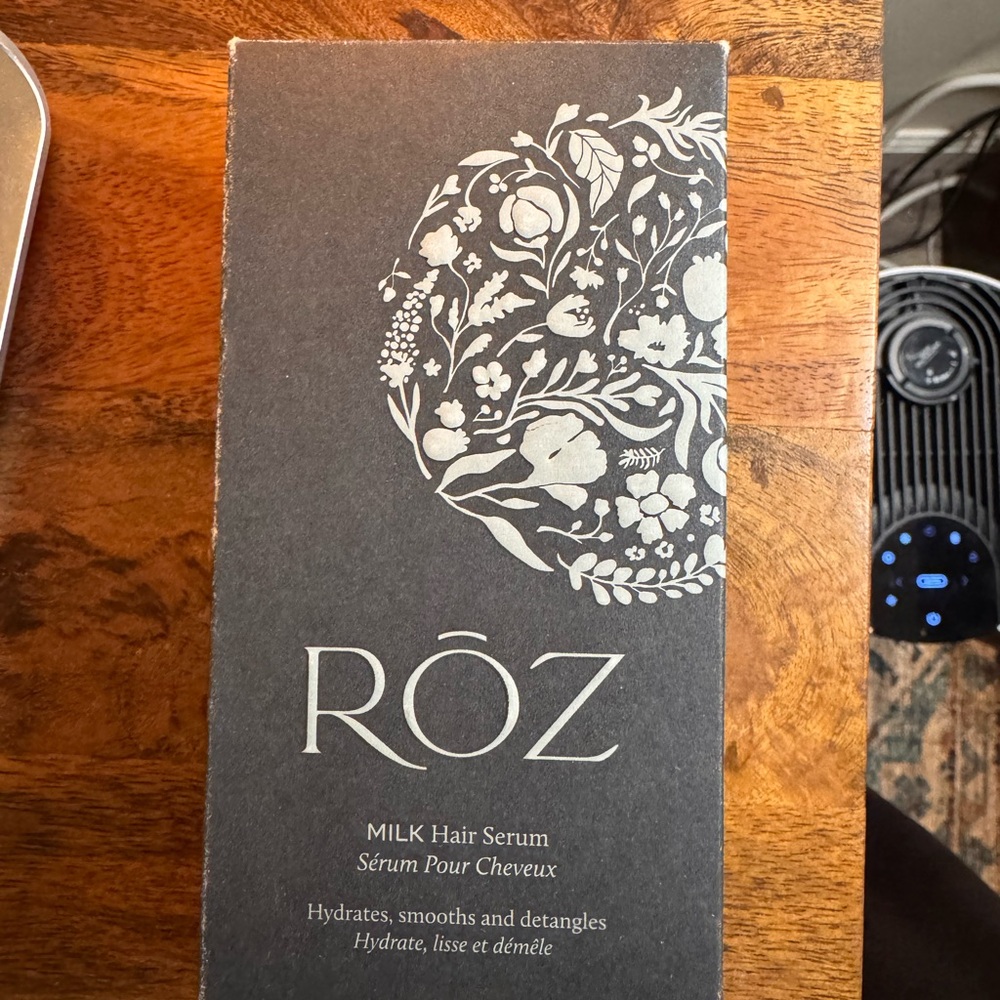RŌZ Milk Hair Serum